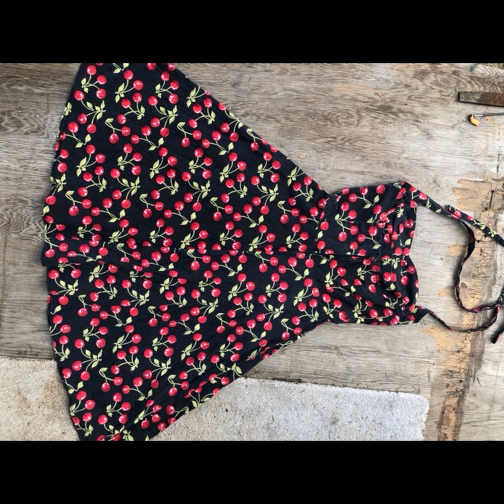 Ruby roxy size3